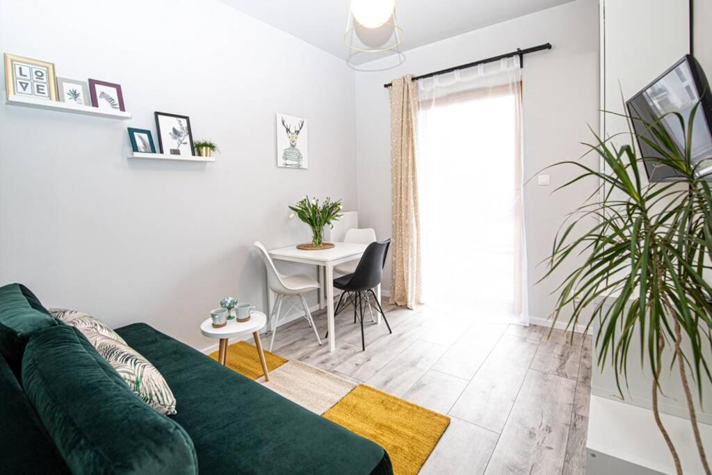 Apartament With Garden Bezplatny Parking !!! 크라쿠프 외부 사진